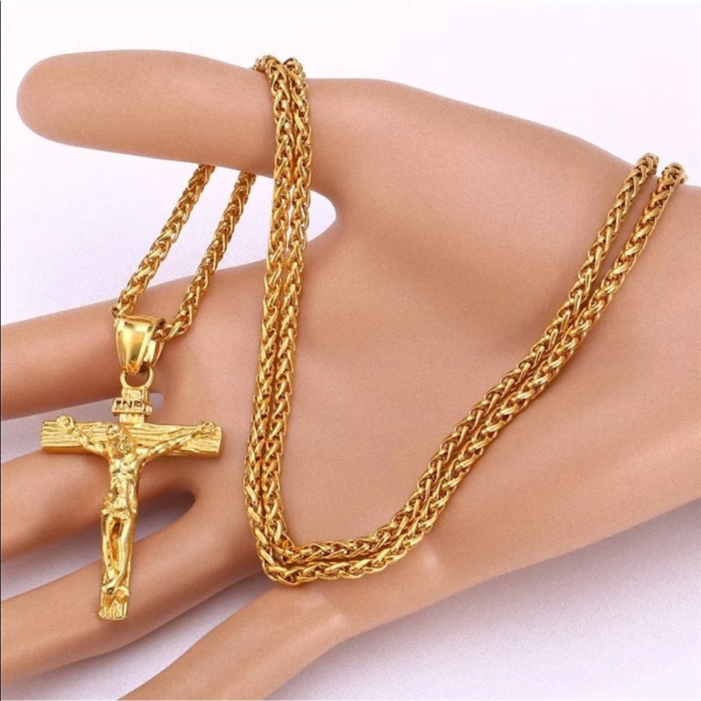 New 18k gold cross necklace for men women - Picture 2 of 4